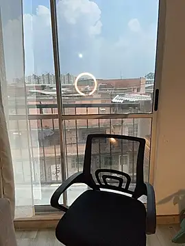 Snapshot of liam_bronw chatting on February 2026 05:07:02 PM liam bronw online show from February 2026 05:07:02 PM