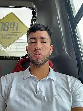 Snapshot of liam_bronw chatting on February 2026 05:00:02 PM liam bronw online show from February 2026 05:00:02 PM