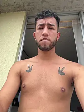 Snapshot of liam_bronw chatting on February 2026 04:48:01 PM liam bronw online show from February 2026 04:48:01 PM