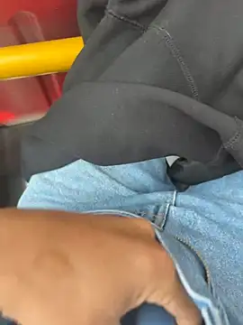 Snapshot of liam_bronw chatting on March 2026 06:20:01 PM liam bronw online show from March 2026 06:20:01 PM