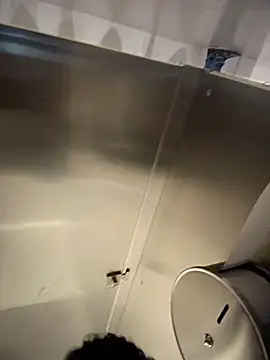 Snapshot of liam_bronw chatting on April 2026 06:08:02 PM liam bronw online show from April 2026 06:08:02 PM