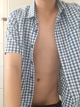 Snapshot of Roberthai chatting on April 2026 02:36:01 AM Roberthai online show from April 2026 02:36:01 AM