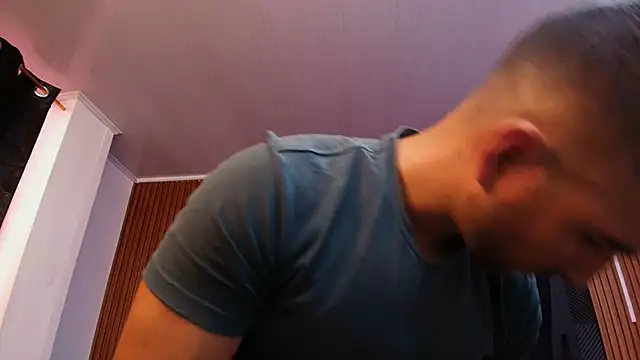 lorenzo walker 1 online show from February 2026 05:20:01 PM