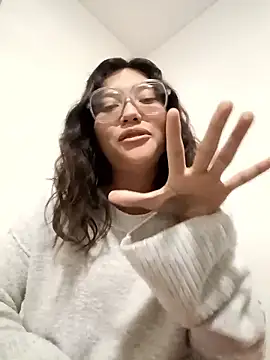 PowderySatan online show from January 2026 07:23:01 AM