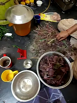 Snapshot of queenneha69 chatting on April 2026 01:45:02 PM queenneha69 online show from April 2026 01:45:02 PM