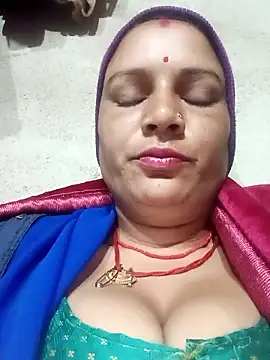 Hot hiuj online show from January 2026 09:09:01 PM