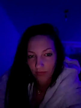 ElizaElias online show from April 2026 10:34:01 PM