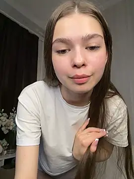 Snapshot of SkylineBliss chatting on June 2026 11:36:01 AM SkylineBliss online show from June 2026 11:36:01 AM