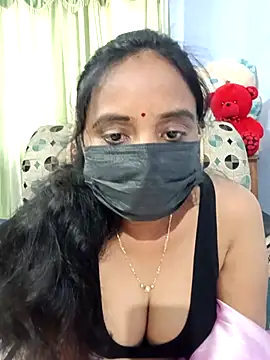 Tinarosy13 online show from February 2026 06:19:02 AM