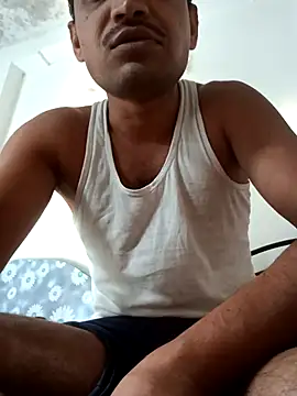 Snapshot of HotteboyShubh chatting on February 2026 04:24:01 AM HotteboyShubh online show from February 2026 04:24:01 AM