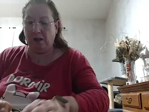 Snapshot of xmyriamx chatting on March 2026 08:02:02 PM xmyriamx online show from March 2026 08:02:02 PM