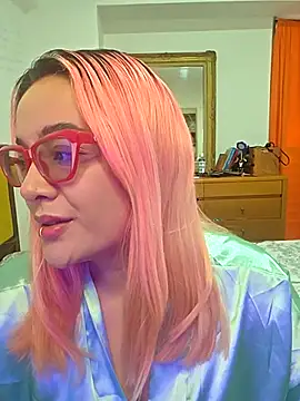 Nova-Satela online show from February 2026 06:00:02 PM