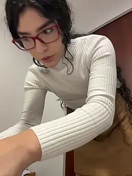 dani bela online show from February 2026 03:25:01 AM