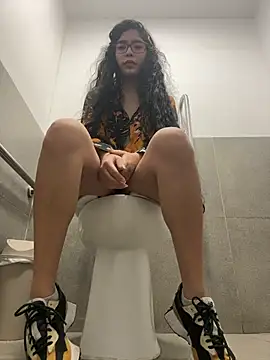 Snapshot of dani_bela chatting on March 2026 10:16:01 PM dani bela online show from March 2026 10:16:01 PM