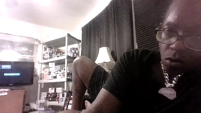 AcademicHuman67 online show from April 2026 12:59:02 AM