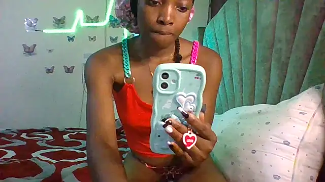 smily sophia online show from February 2026 06:34:01 AM