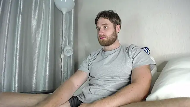 Snapshot of LorenzoLux chatting on September 2025 05:49:01 PM LorenzoLux online show from September 2025 05:49:01 PM