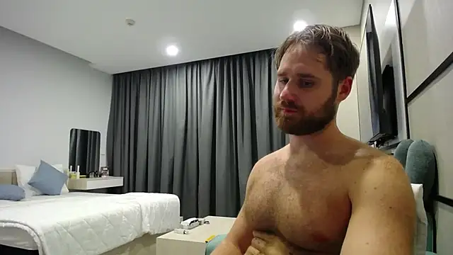 Snapshot of LorenzoLux chatting on April 2026 12:41:02 PM LorenzoLux online show from April 2026 12:41:02 PM