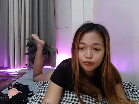 Snapshot of tastyardeline69 chatting on May 2026 09:15:01 AM tastyardeline69 online show from May 2026 09:15:01 AM