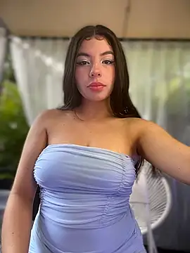 Snapshot of ShyDesireXXX chatting on February 2026 09:08:01 PM ShyDesireXXX online show from February 2026 09:08:01 PM