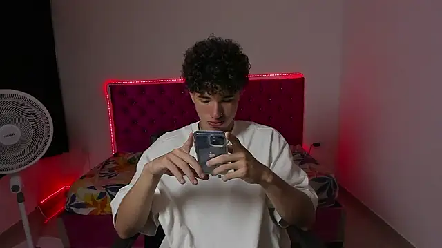 Snapshot of jean_burns chatting on February 2026 07:12:01 PM jean burns online show from February 2026 07:12:01 PM