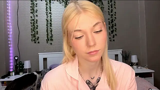 LlsabethHaze online show from January 2026 03:28:02 PM