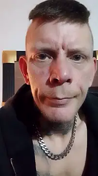 Snapshot of Der_Schoene_Penis chatting on January 2026 08:54:02 PM Der Schoene Penis online show from January 2026 08:54:02 PM