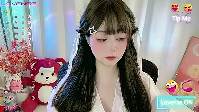 CLaire-5 online show from February 2026 11:39:01 AM