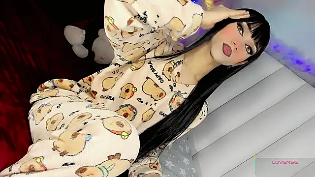 estefany xdd online show from February 2026 11:38:02 AM