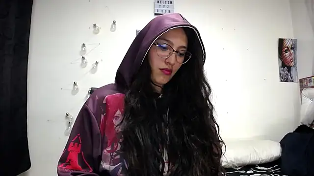 Snapshot of abril_onnel chatting on February 2025 12:18:01 AM abril onnel online show from February 2025 12:18:01 AM