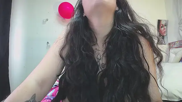 Snapshot of abril_onnel chatting on February 2025 07:03:01 PM abril onnel online show from February 2025 07:03:01 PM