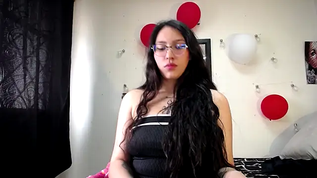 Snapshot of abril_onnel chatting on February 2025 08:28:02 PM abril onnel online show from February 2025 08:28:02 PM