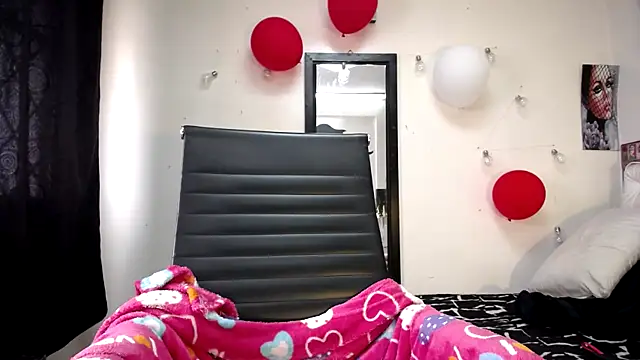 Snapshot of abril_onnel chatting on March 2025 05:49:01 PM abril onnel online show from March 2025 05:49:01 PM