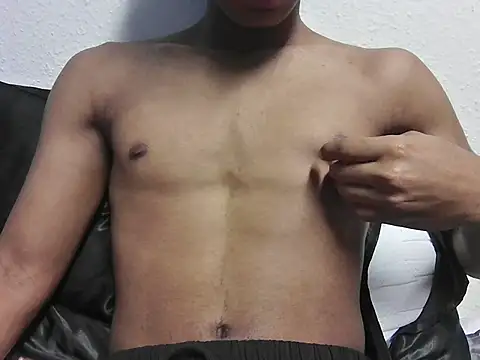 Snapshot of Saadmyy4444 chatting on May 2026 04:55:02 PM Saadmyy4444 online show from May 2026 04:55:02 PM