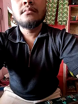 RaiStarrrr0-9 online show from January 2026 04:37:02 AM