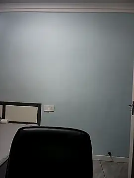 Snapshot of tinKKKKKKL chatting on April 2026 08:34:02 AM tinKKKKKKL online show from April 2026 08:34:02 AM