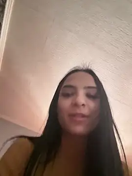 Snapshot of Evelin199 chatting on April 2026 12:47:01 PM Evelin199 online show from April 2026 12:47:01 PM