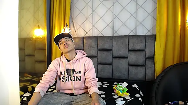 Maik Russo online show from January 2026 11:36:01 AM