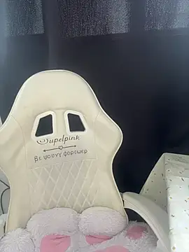 Snapshot of kuritto_ chatting on March 2026 07:36:02 PM kuritto online show from March 2026 07:36:02 PM