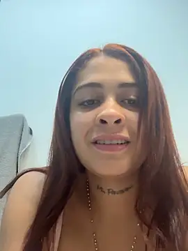 Snapshot of SalomeeHott_ chatting on May 2026 01:17:02 PM SalomeeHott online show from May 2026 01:17:02 PM