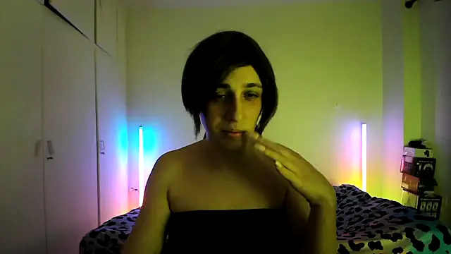 Snapshot of HoneyValentine chatting on April 2026 08:50:01 PM HoneyValentine online show from April 2026 08:50:01 PM