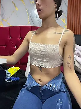 Snapshot of Michelle_ec chatting on April 2026 07:58:01 PM Michelle ec online show from April 2026 07:58:01 PM