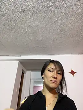 Snapshot of Michelle_ec chatting on May 2026 03:51:02 PM Michelle ec online show from May 2026 03:51:02 PM