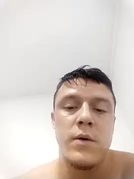 RAFAELQUINTEROSCAVALHEI online show from January 2026 09:07:02 PM