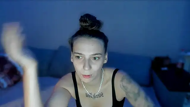 AnnaMized online show from January 2026 09:01:01 AM