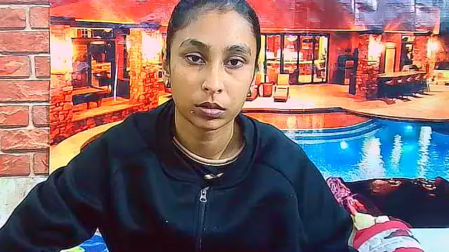 Snapshot of IndianSexyButt chatting on June 2026 05:09:02 AM IndianSexyButt online show from June 2026 05:09:02 AM
