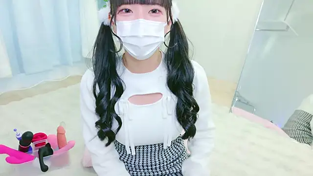 Snapshot of Nonn_chan chatting on April 2026 04:04:01 AM Nonn chan online show from April 2026 04:04:01 AM