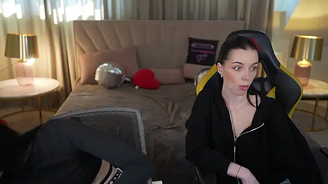 Snapshot of Mila_Rose054 chatting on March 2026 11:48:02 AM Mila Rose054 online show from March 2026 11:48:02 AM