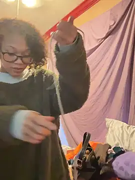 Tamiii420 online show from January 2026 01:43:01 AM