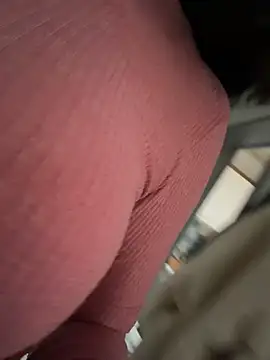 Snapshot of wy2026 chatting on March 2026 12:12:01 AM wy2026 online show from March 2026 12:12:01 AM